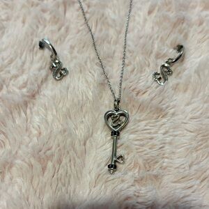 Elegant Silver Heart Key Necklace and Earrings Set